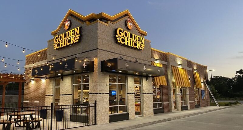does Golden chick accept Apply pay